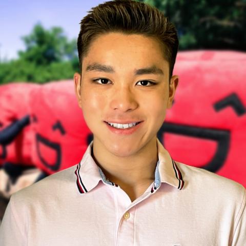 Student Ambassador Lester W.